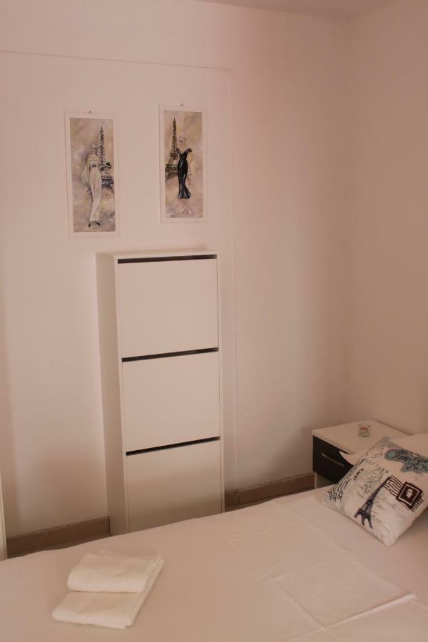 Adria Apartments Stobreč Buitenkant foto